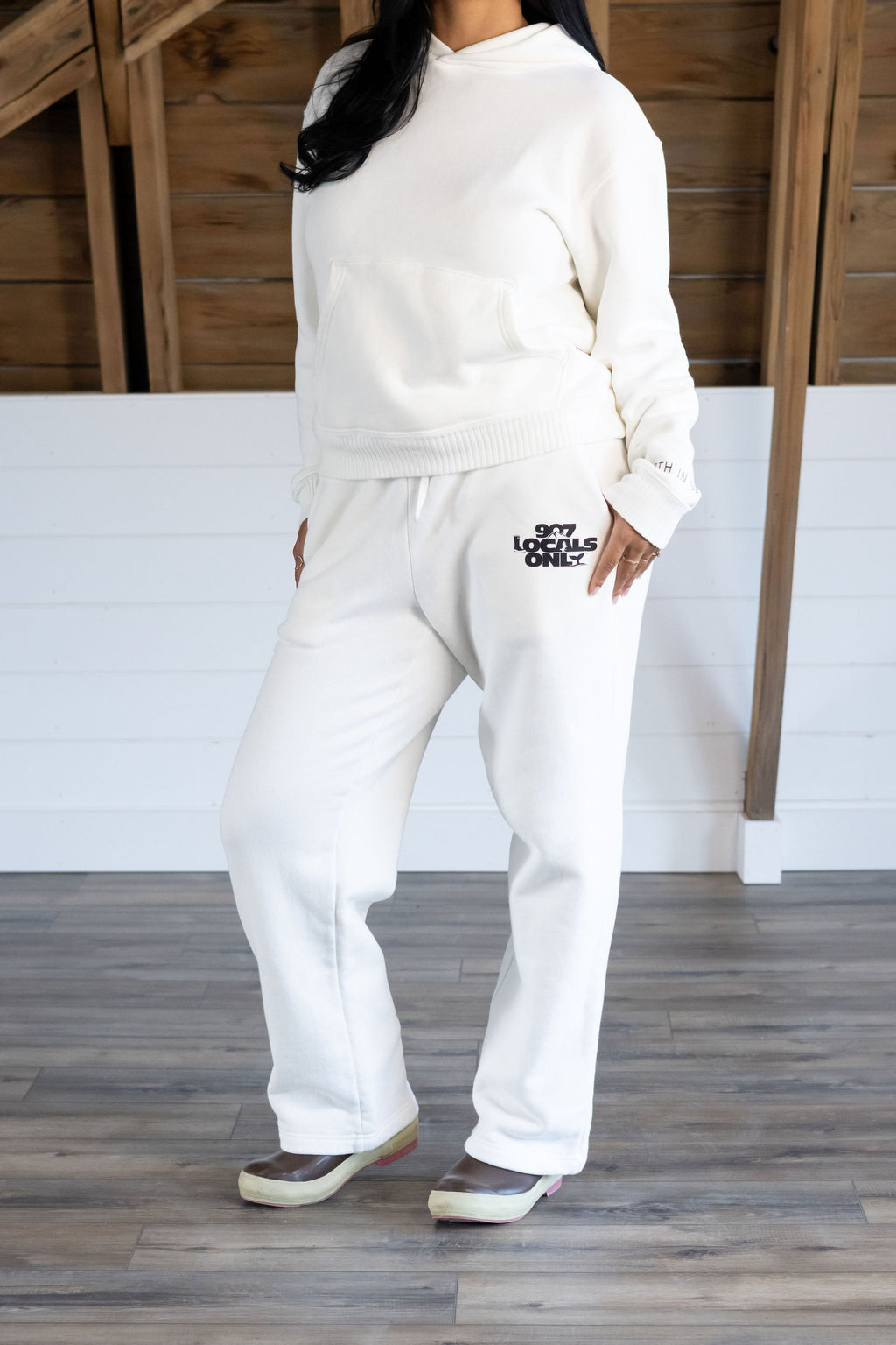 Essential Straight Leg Pant